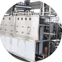 4. Crushing and Extracting